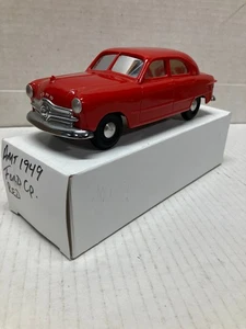 VINTAGE AMT 1/25 SCALE 1949 FORD COUPE DEALER PROMO CLEAN !! - Picture 1 of 5