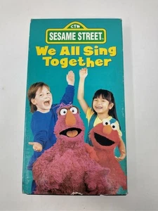 Sesame Street We All Sing Together VHS Tape 1996 Jim Henson Original Children's - Foto 1 di 10