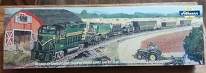 Athearn 1999 H.O Scale John Deere Accessory Box Sealed Box Green/yellow - Picture 1 of 8