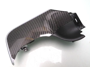 MERCEDES C / W206 / BLENDE VERKLEIDUNG unter AUSSTRÖMER rechts / RHD / CARBON - Bild 1 von 4