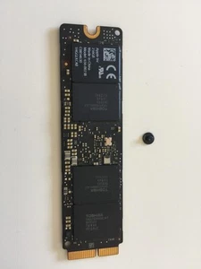 SSD Apple Officiel 256 GB – MacBook Air 11″ A1465 début 2015 - Réf. 656‑0023B - Foto 1 di 1