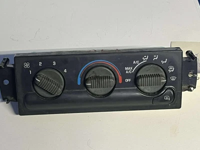 Control de calefacción/ac HAC 770 2000 GMC Sonoma, 99-03 s10, 99-00 Hombre GM 15098965 Foto 1 de 3