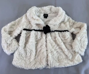 Holiday Editions Girls Faux Fur Ivory Elegant Coat w/ Black Flower Front Sz 4 - Picture 1 of 7