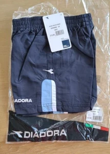 Diadora - Leeds United - LUFC SHORTS. Child age 3-4. - Picture 1 of 3
