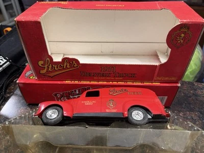 ERTL Stroh’s 1951 GMC delivery Truck Die Cast Bank Cadillac 5840 - Image 1 of 4