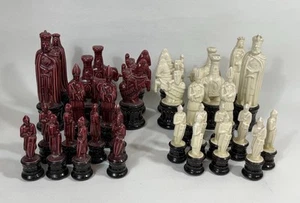 VTG Kingsway Florentine Replica 11th Century Figures Chess Set 32 Porcelain Read - Bild 1 von 18