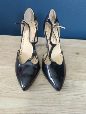 Adrienne Vittadini 高跟鞋 黑色 漆皮 尺寸 7 — 第 1/4 张图片