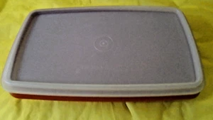 Vintage Tupperware 816-18 Red Paprika Deli Meat Cheese Container W/ Sheer Lid - Picture 1 of 3
