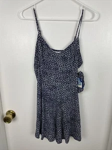 Nuevo con etiquetas $34 Arizona Jean Co Mujer’s Talla Mediana Azul Marino y Blanco Rayón Floral Mameluco - Imagen 1 de 11