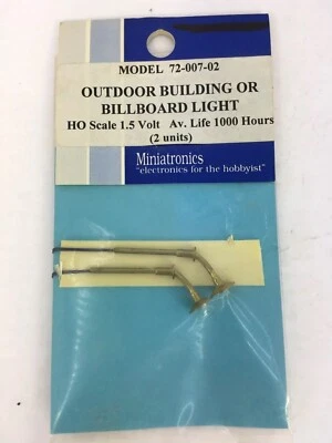 HO Scale Miniatronics Lights Brass Outdoor Building Or Billboard Light 2 Lights - Image 1 of 2