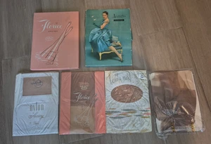 Vintage Hosiery Lot Of 4, Never Worn With Packaging & 2 boxes - Picture 1 of 15