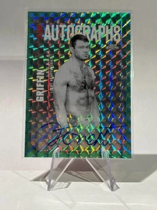 2025 UFC Chrome Forrest Griffin Teal Geometric Refractor Auto - Picture 1 of 2