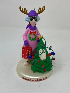 2009 Hallmark Keepsake "Crabby Little Christmas Tree" Maxine Ornament With Box - Imagen 1 de 10