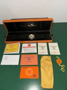 Reloj Stuhrling Original Cuarzo Suizo Krysterna Cristal Hombre 50M Resistente al Agua - Imagen 1 de 17