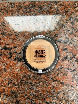 Maybelline Master Chrome Metallic Highlighter - 100 Molten Gold - Bild 1 von 3