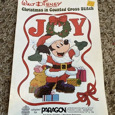 WALT DISNEY CHARACTERS - CHRISTMAS IN COUNTED CROSS STITCH VTG PARAGON MICKEY - Image 1 of 2