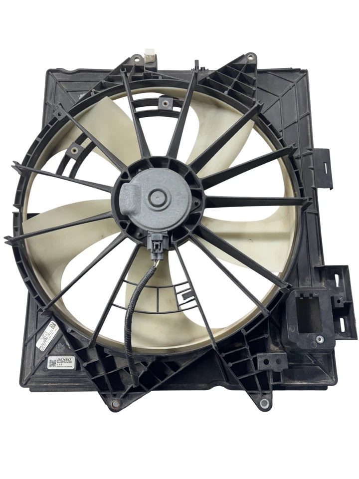 Conjunto de ventilador de refrigeración Cadillac CTS 2008-2014 con cubierta original OEM AA2220004171 Foto 1 de 4