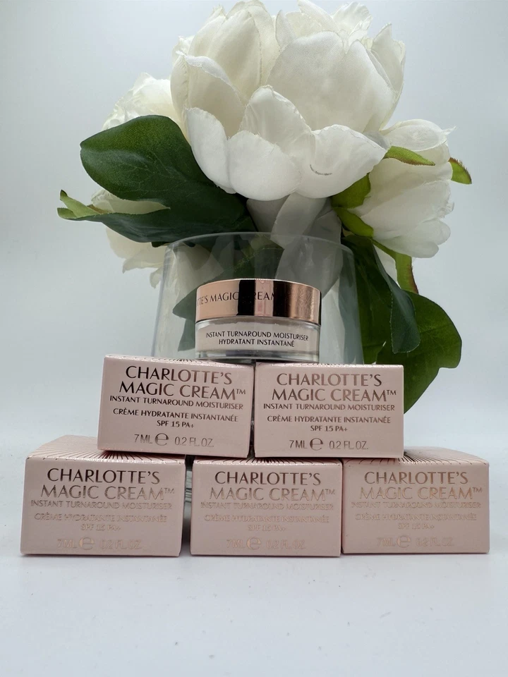 5 Charlotte Tilbury Charlotte’s Magic Cream SPF 15 7ml / 0.2oz Each - Image 1 of 1