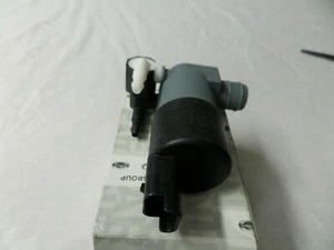 Original neue Nissan Qashqai J10 Scheibenwaschpumpe 28920BU010. - Bild 1 von 1