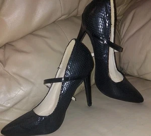 Zapatos de tacón de aguja Mary Jane Chen Xu negros imitación piel de serpiente talla 9-9,5 - Imagen 1 de 6