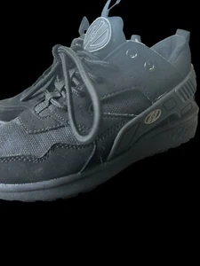 Heelys Force Black Low Top Skating Shoes - Kids Youth Size 1 - NEW NWOB - Picture 1 of 13