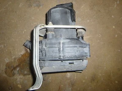 1997-1998-1999-2000-2001-02-2003 BMW E39 SECONDARY AIR PUMP 528i 525i 530i 540i  - Image 1 of 2