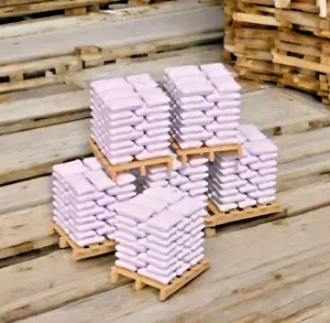 Pallets of white Sacks wood pallet N Gauge 1:148 Scale Model Railway (6 Pack) - Picture 1 of 7
