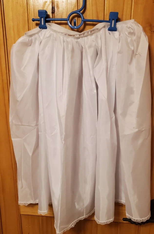 Merry Modes Trumpet Petticoat Slip Cover White New - Image 1 of 1