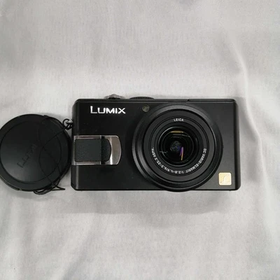Panasonic Lumix LX DMC-LX2 fotocamera digitale compatta nera 10,2 MP con caricatore - Immagine 1 di 4