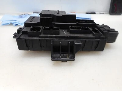 2008 福特 TAURUS 左球杆底盖 COLUKMN 保险丝盒  — 第 1/4 张图片