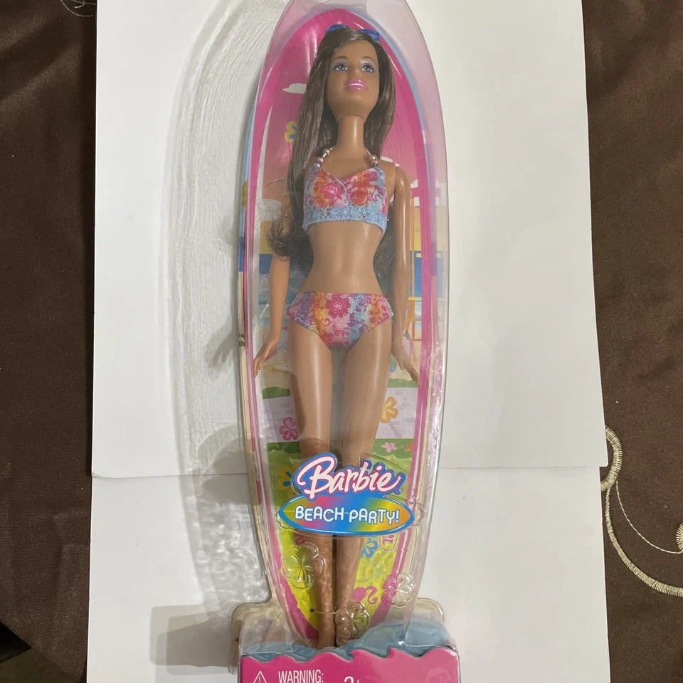 全新 2008 芭比海滩派对 Teresa 娃娃 — 第 1/1 张图片