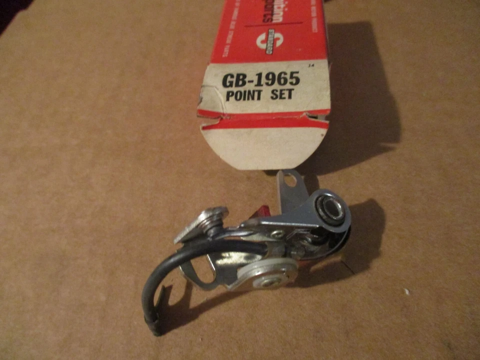 Contact Set Standard GB-1965 for Ford Taunus Mercedes-Benz Volvo 1957-1969 - Image 1 of 1