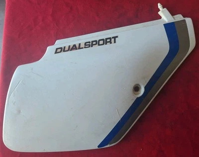 1990-1999 90-99 Suzuki DR250 DR350 OEM cubierta lateral derecha carenado panel 47111-14D Foto 1 de 4