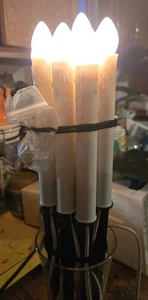 Vintage Kunststoff Tropf Weihnachten Kerze Hof Pfähle. Elektro getestet!  - Bild 1 von 5