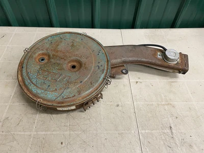 Conjunto de carcasa de admisión de filtro de aire del motor Nissan D21 1986-1989 carrocería dura OEM Z24i Foto 1 de 4