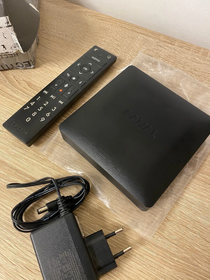 Décodeur Canal+  4K Mini Décodeur - Canalsat Canal Plus - Photo 1/3