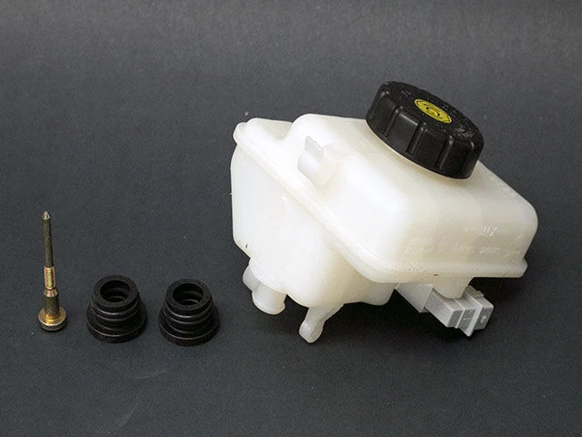 Depósito de cilindro maestro de freno para Land Rover Freelander 2003 W343KM 2002-2005 Foto 1 de 1