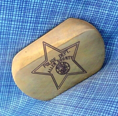 Hebilla de cinturón de latón del Departamento de Policía del Condado de Indiana Allen de colección años 80 Barón .DBD649 Foto 1 de 4