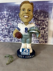 NFL Bobble Dobbles Legends Of The Field Troy Aikman #8 QB Club Mask Needs Repair - Picture 1 of 10