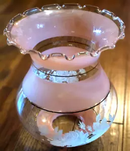 Vtg Gone With The Wind Glass Lampshade W/Roses light Pink White Gold - Picture 1 of 11