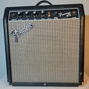 Fender Frontman 15B Amplificatore combinato per basso o chitarra 🎸🔊 - Foto 1 di 6
