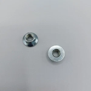 Dado Flangiato M 7 Esterno Per chiave da 10 mm AVO - Imagen 1 de 3