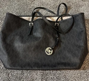 Michael Kors Logo Tote Bag Purse Black Large - Picture 1 of 3