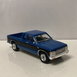 1988 88 Chevy S10 S-10 Sammlerstück Maßstab 1/64 Druckguss Diorama Modell - Bild 1 von 4