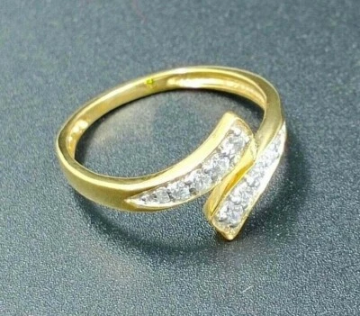 Anillo de dedo del pie bypass de circonita cúbica enchapado en oro amarillo de plata 925 de 0,55 quilates para mujer Foto 1 de 4