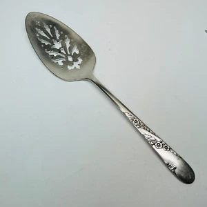 Vtg TUDOR PLATE ONEIDA "BRIDAL WREATH" Silver Plate PIERCED PIE SERVER 1950 - Picture 1 of 3