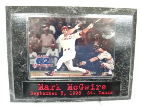 Mark McGwire Photo File Plaque September 8 1998 St Louis 62nd Home Run 6x8 Cover