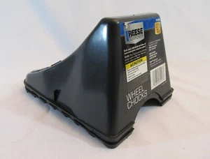 Reese Towpower Plastic Wheel Chocks Set of 2 -New 7022700 - Bild 1 von 12