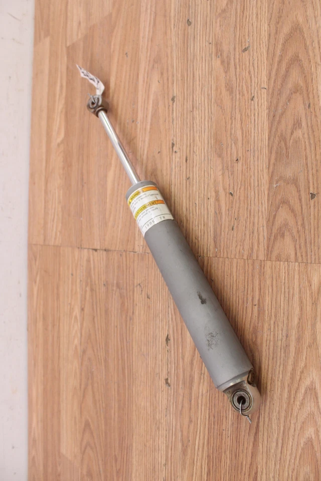 Amortiguador trasero Ski-Doo Summit 800 X 2005 suspensión trasera/patín 17,25 pulgadas reconstruible Foto 1 de 4