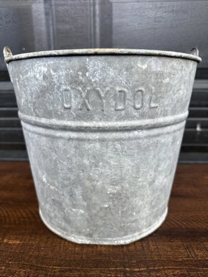 Cubo galvanizado vintage #10 maceta de jardín metal patio óxido rústico. Foto 1 de 4